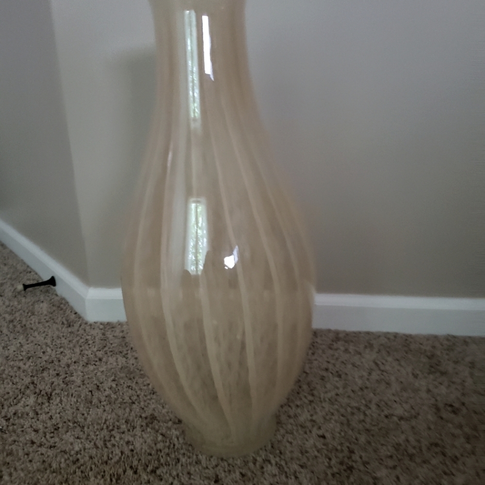 Glass Pearly Mosaic Floor Vase